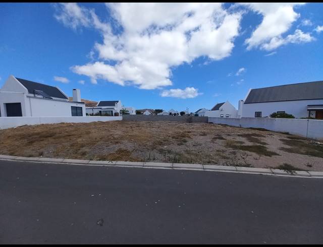550M² VACANT LAND FOR SALE IN HARBOUR LIGHTS